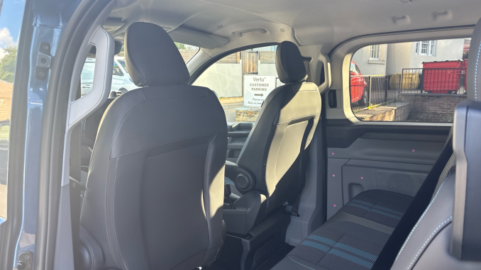 Ford Transit Custom 320 L1 Petrol Fwd 2.5 PHEV 232ps H1 Van Sport Auto - Image 18